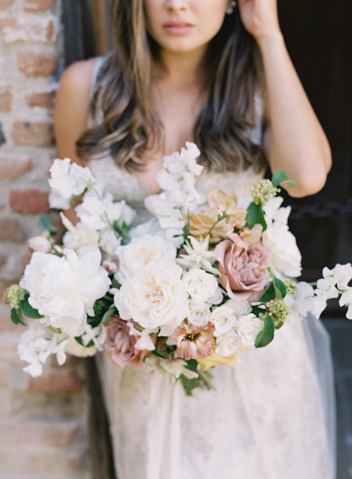 29 blush pink wedding bouquets for the fine art bride